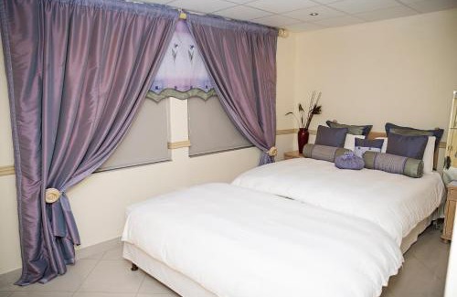Margate Beach Apartment | Experience Oceanfront Bliss at RONDEVOUX 64 Hotel