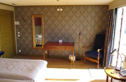 Vargon Hotel | Discover Ronnums Herrgård: Pet-Friendly Paradise with Spa