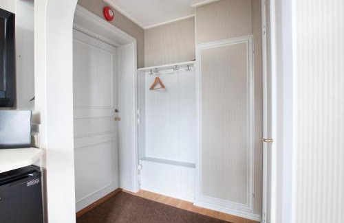 Vargon Hotel | Discover Ronnums Herrgård: Pet-Friendly Paradise with Spa