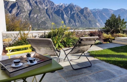 Samolaco Apartment | Unforgettable Ronscione Bellavista with Oceanfront Views