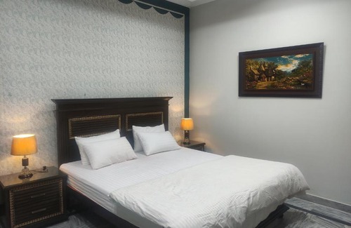 Dhirkot House | Sunrise Room at Roof Top Resort: Family-Friendly Retreat