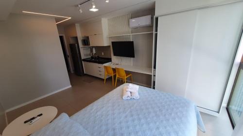 Boa Viagem Apartment | Rooftop 470 - Flat 905: Oceanfront Oasis in Boa Viagem