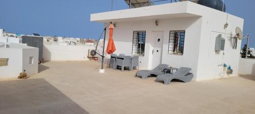 Sqanes Apartment | Stunning Rooftop Apartment with Oceanfront Views