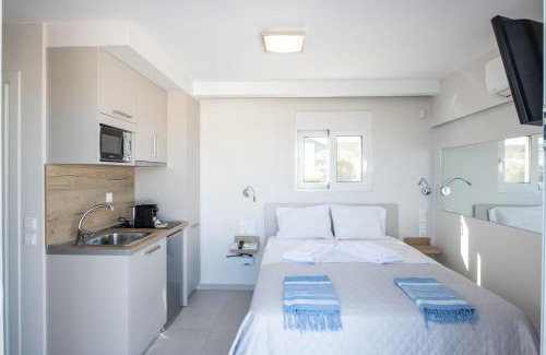 Varkiza Apartment | Scenic RoofTop Sea View Cabin for Your Next Getaway