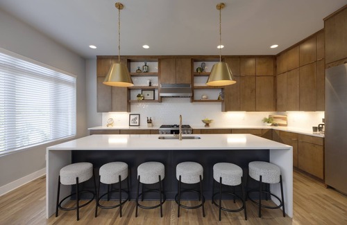 Haynes Area House | Rooftop Skyline Views in Downtown Nashville - Sleeps 12
