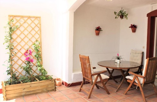Urbanizacion Hacienda las Chapas House | Inviting Rooftop Villa in Cabo Pino with Ocean Views