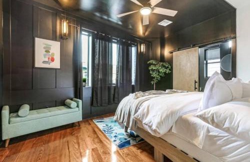 Faubourg Lafayette Villa | Experience the Galaxy Rooftop Villa - Rated 10/10 by Guests