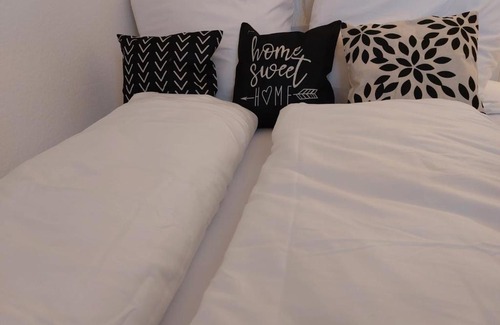 Ulm Apartment | Modern Rooftop Apartments Ulm - Central Location with Kitchen