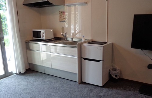 Yatsu Apartment | Guest Rated: Room 101 Apartment in Kamo-gun Shizuoka