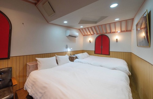 Narita Hotel | Comfortable Stay at Room 103, Narita Chiba with Breakfast