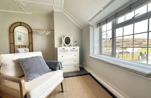 Holywell House | Oceanfront Room 3 at Holywell Beach Bar - Pet Friendly Stay