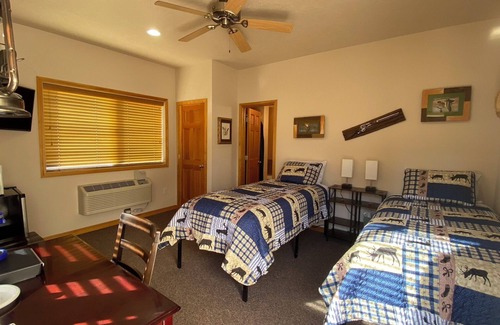 Wolf Creek Cabin | Delightful Room 3 at Wolf Creek Lodge, Montana - Top Rated Stay