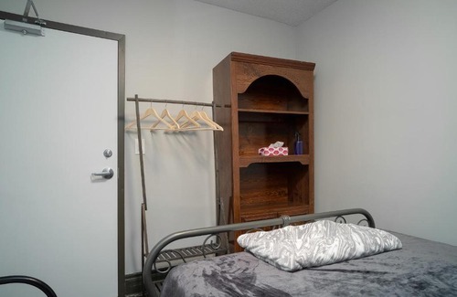Centretown House | Cozy Room #3 in Ottawa's Vibrant Downtown Area
