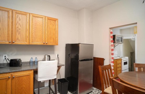 Centretown House | Cozy Room #3 in Ottawa's Vibrant Downtown Area