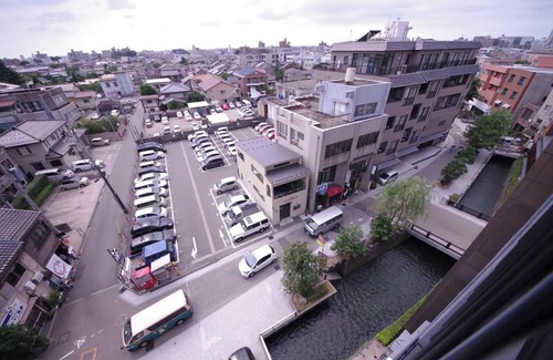 Korinbo Apartment | Downtown Kanazawa Oasis with Kitchen & Breakfast Included