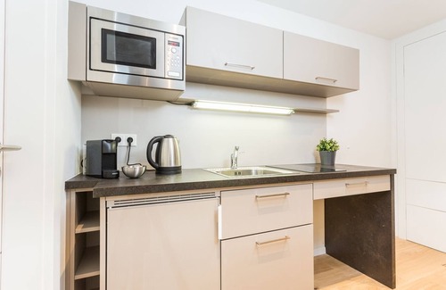 Loretto Apartment | Cozy Room 4 & 5 Apartments with Pool and Ocean Views