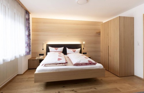 Mellau Bed & Breakfast | Room 4 - Guesthouse Puchmayr Manuela
