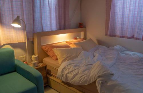 Beon 1-dong Apartment | Room 40ㅣprivateㅣWiFiㅣNetflixㅣcozyㅣ3min Suyu Stn
