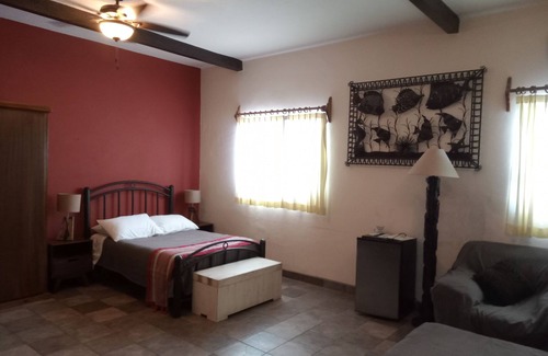 La Ribera Bed & Breakfast | Master Suite with Ocean View & Pool - Guest Rated 10/10