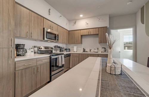 Chico Apartment | Cozy Room and Bathroom in Shared Apartment with Spa