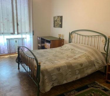 Seregno House | Discover Between Milan e Como: Guest Rated 9/10 with Dining