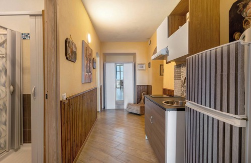 Meta Apartment | Room 'Caruso' with Shared Terrace, Wi-Fi and Air Conditioning