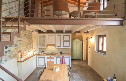 Gavi House | Room-charming Alessandria Apartment Retr