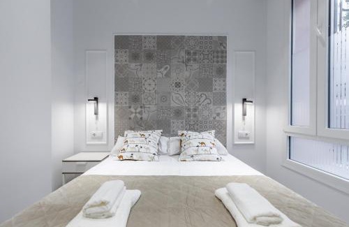 La Petxina House | Convenient Room Near City Centre with Family Amenities