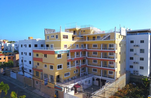 Corales del Sur House | Cozy Premium Single Room Near Airport in Santo Domingo Este