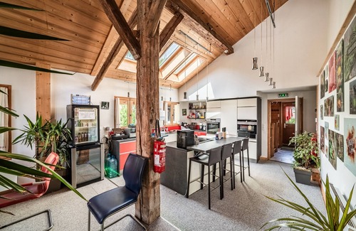 Saint-Jean-dʼAulps Apartment | Room 'Elisthur Chambre N°3' with Mountain View, Private Terrace and Wi-Fi