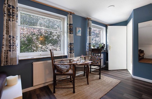 Olderup Apartment | Room 'Ferienappartement Lillesoster' with Shared Terrace, Shared Garden and Wi-Fi