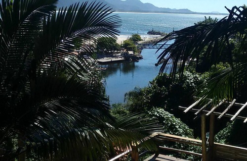 Barra da Lagoa House | Room for 6 with pool, great view and close to the beach