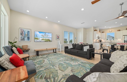 Pensacola Beach House | Family-Friendly Gulf Front Retreat with Game Room & Ocean View