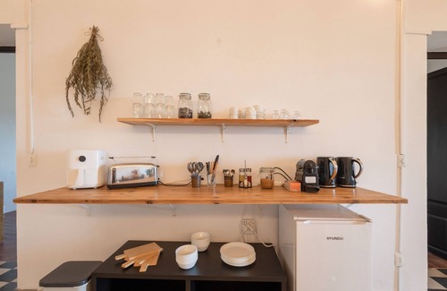 Tordera Apartment | Room 'Habitaciòn 1' with Sea View, Shared Terrace and Wi-Fi