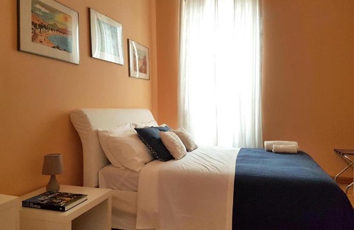 Vatican House | Cozy Room in A Casa Boschi near Vatican with Hot Tub