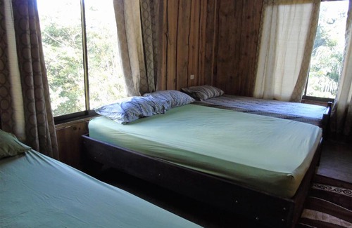 Drake Bay House | Cozy Room at Hotel El Tesoro de Sir, Drake Bay with Pool