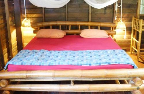 Nuea Khlong House | Family-Friendly Room in Bungalow - Experience Koh Pu's Charm