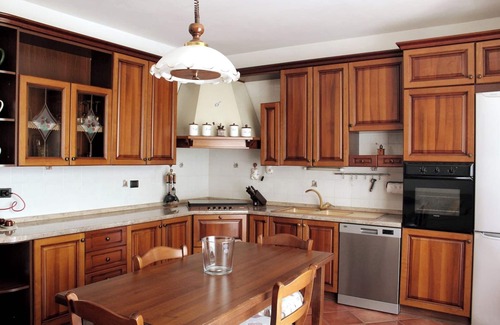 Grazzano Badoglio House | Cozy Guest Room at La Culla Tra I Vigneti with Pool & Spa