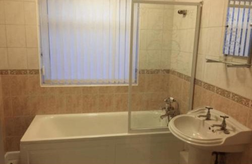 Aylestone House | Room in Guest room - Large Room in Leicester
