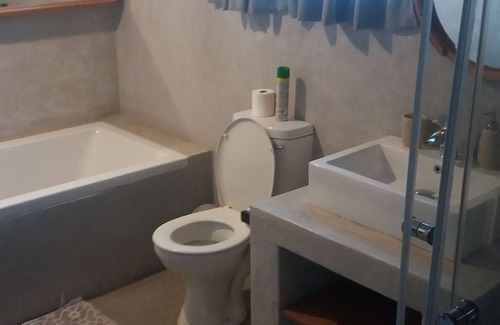 Lephalale House | Cozy Room in Old Farmhouse - Ideal for Families in Limpopo