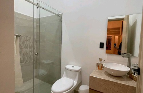 Historic Centre House | Cozy Guest Room for 2 with Spa and Breakfast Included