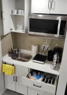 Clayton Park Apartment | Cozy Studio Suite in Halifax - Perfect for Your Stay