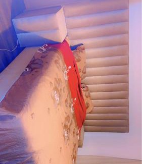 Itainen District Apartment | Convenient Room Near Helsinki: Budget-Friendly Stay