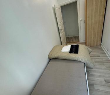 Gamle Oslo Apartment | Room in the city center!