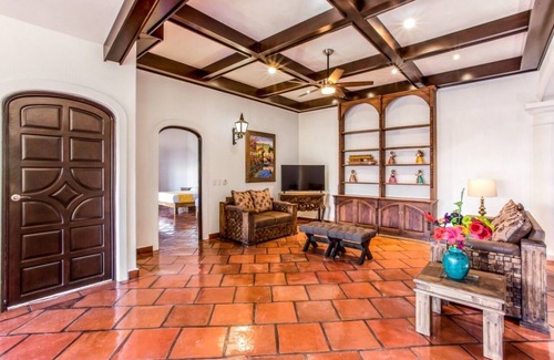 Ajijic Bed & Breakfast | Explore Room "Los Limones" at Casa Caroline Bella