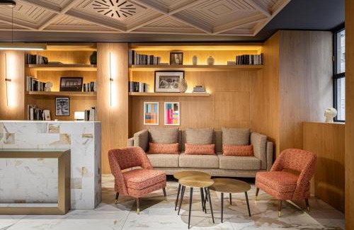 Granada City Center Hotel | Experience Room Mate Leo: 4-Star Oceanfront Escape