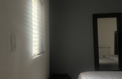 Minerales House | Convenient Room Near the Airport, Pet and Child Friendly