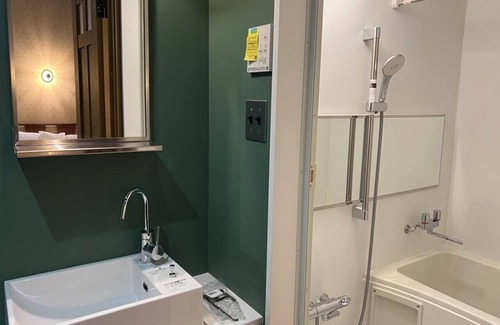 Fujisawa Apartment | Cozy Room No101 in Junkissa, Fujisawa - Family Friendly Stay