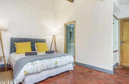 Rustrel Bed & Breakfast | Room Nonna I Parenthèse en Luberon I Electio