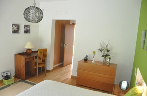 Santa Comba Dao House | Experience Serenity at Vale Martinho Zen B&B with Breakfast